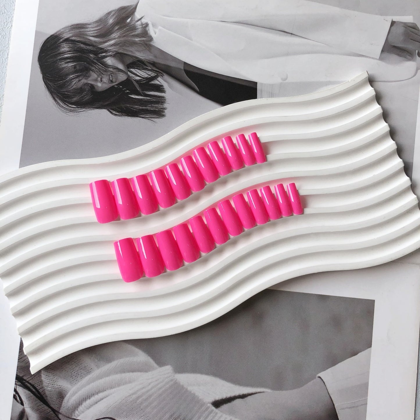 KQueenest Hot Pink Press On Nails Long Square - Summer Press On Nails Medium Coffin, Bright Neon Pink Fake Nails with Glue, Vibrant Glossy, Reusable Soft Gel Glue on Nails for Manicure Gift, 24 Pcs
