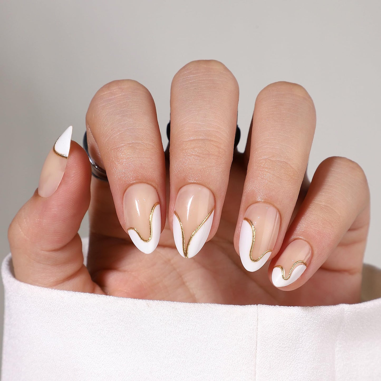 WAFOLOZE Almond Press On Nails - White French Tip Press On Nails Short with Gold Foil Designs, Glue On Nails 16 Sizes - 32Pcs Reusable Soft Gel False Nails Tips Kit, Stick On Nails for Women