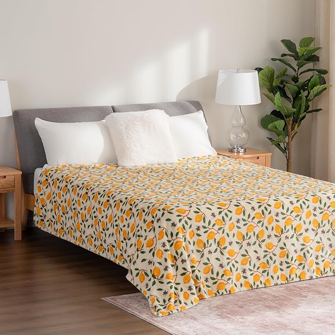 Berkshire Blanket-Classic Heavyweight Warm Soft Printed VelvetLoft® Plush Blanket, King Size Soft Fuzzy Blanket for Couch Sofa Bed, Lemons and Bees Yellow, 90in x 108in