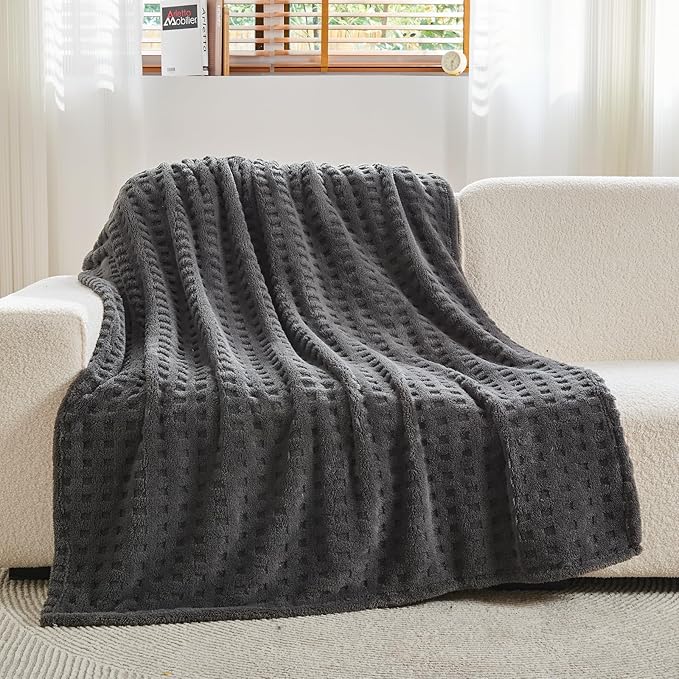 NEWCOSPLAY Super Soft King Blanket Grey Premium Silky Flannel Fleece 3D Waffle Checkered Lightweight Bed Blanket All Season Use (Dark Grey, King(90"x110"))