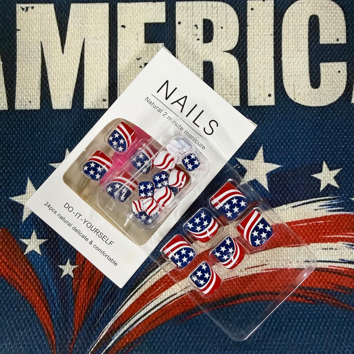 4th of July Press on Toenails Short Square Fake Toe Nails Red White Blue Glossy False Toenails Acrylic Toe Nail Press ons Independence Day Stars Stripes Stick on Nails for Women 24Pcs