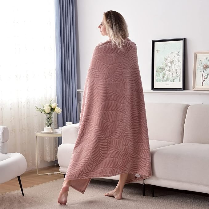 SOCHOW Super Soft Flannel Fleece Throw Blanket, Lightweight Cozy Warm Leaves Textured Plush Blanket for Bed Couch Sofa, 60 x 80 Inches, Dusty Rose