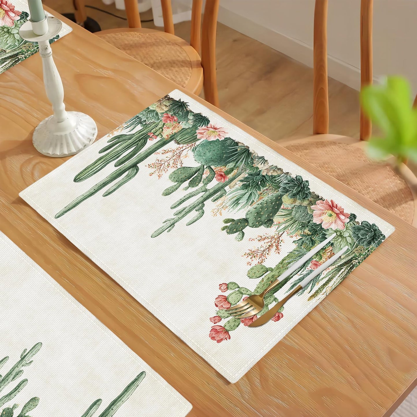 Cute Cactus Placemats Set of 4, Western Succulent Place Mats, Rustic Summer Plant Dining Table Mats, Washable Placemats for Kitchen Dining Room 18L'' × 12W''