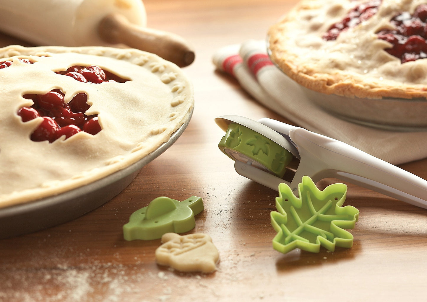 Fox Run Pie Top Cutters and Decorating Kit, 11-Piece Set