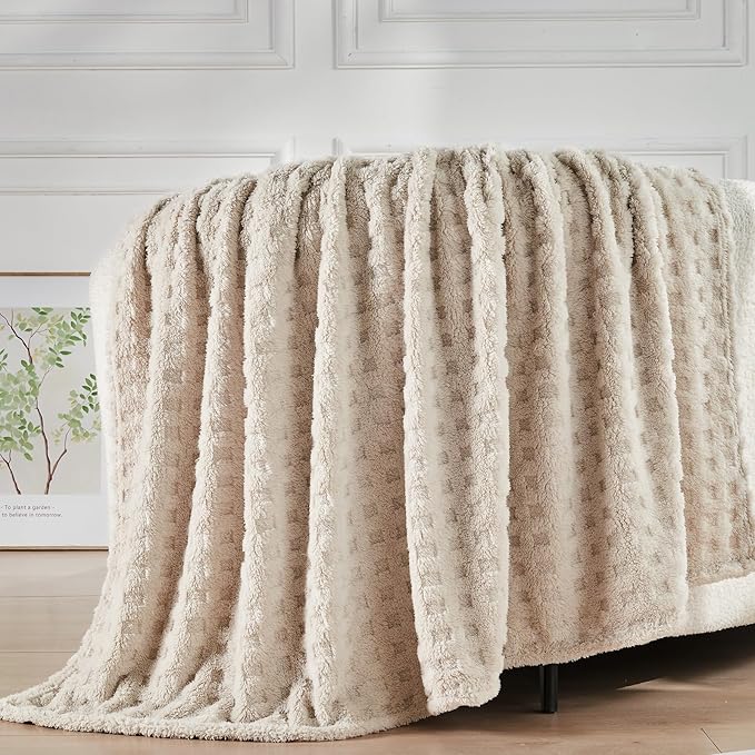 NEWCOSPLAY Super Soft Queen Blanket Linen Premium Silky Flannel Fleece 3D Waffle Checkered Lightweight Bed Blanket All Season Use (Linen, Queen(90"x90"))