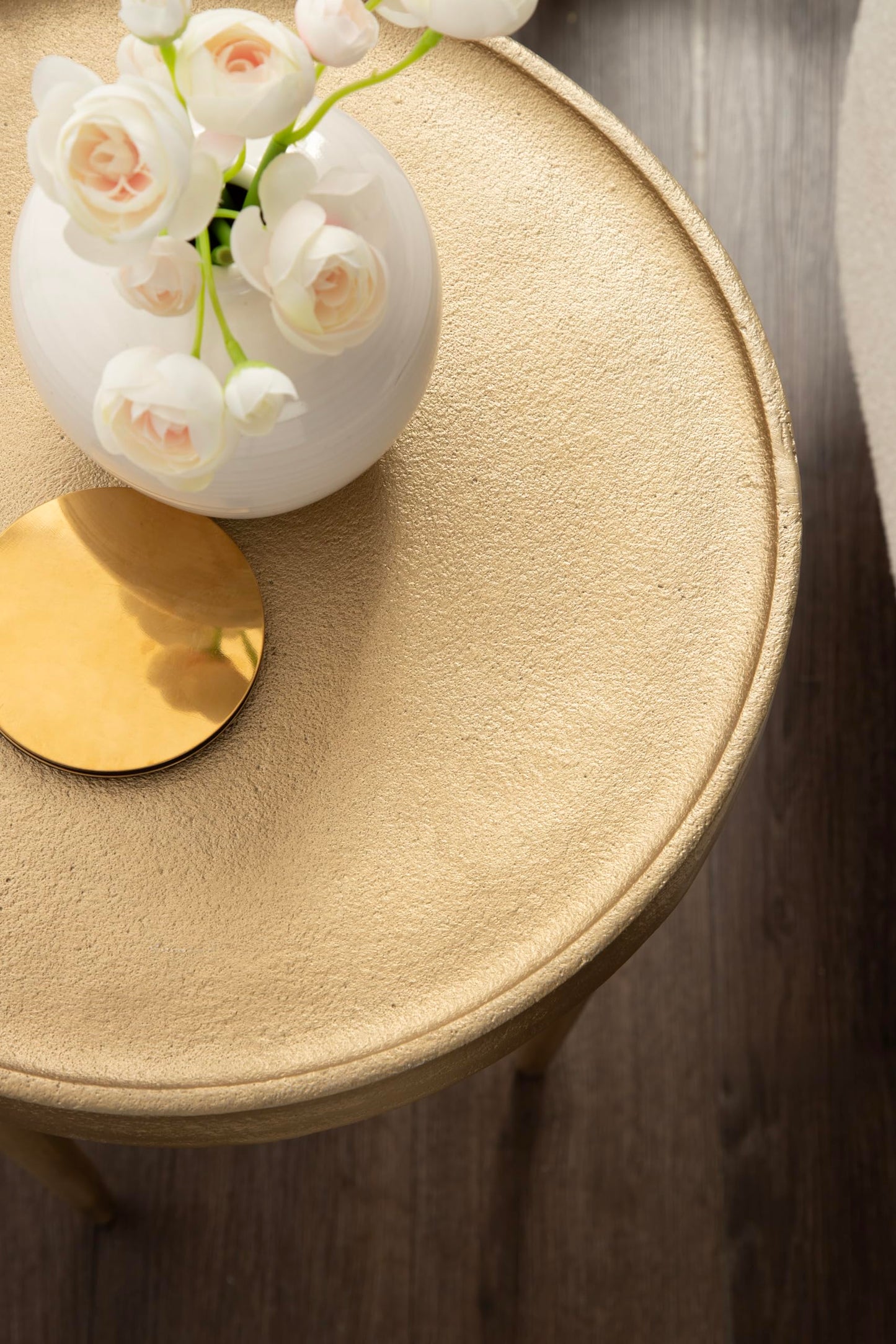 Kate and Laurel Rava Modern Metal Round Side Table, 14 x 14 x 22, Gold, Cast Aluminum Accent Table for Use as Indoor Plant Stand or Living Room Decor Piece