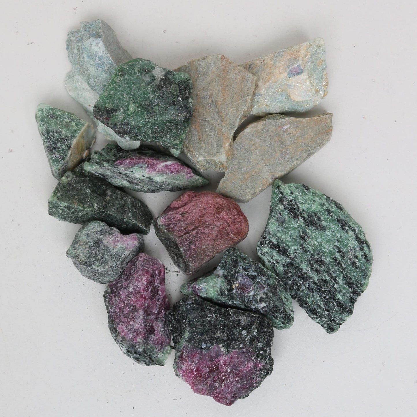 REAL-GEMS Natural Raw Healing Crystals Rough Stones for Tumbling, Cabbing, Polishing, Wire Wrapping, Wicca & Reiki Crystal Healing, Mix Gemstones,7 Chakra (Ruby Zozaite)