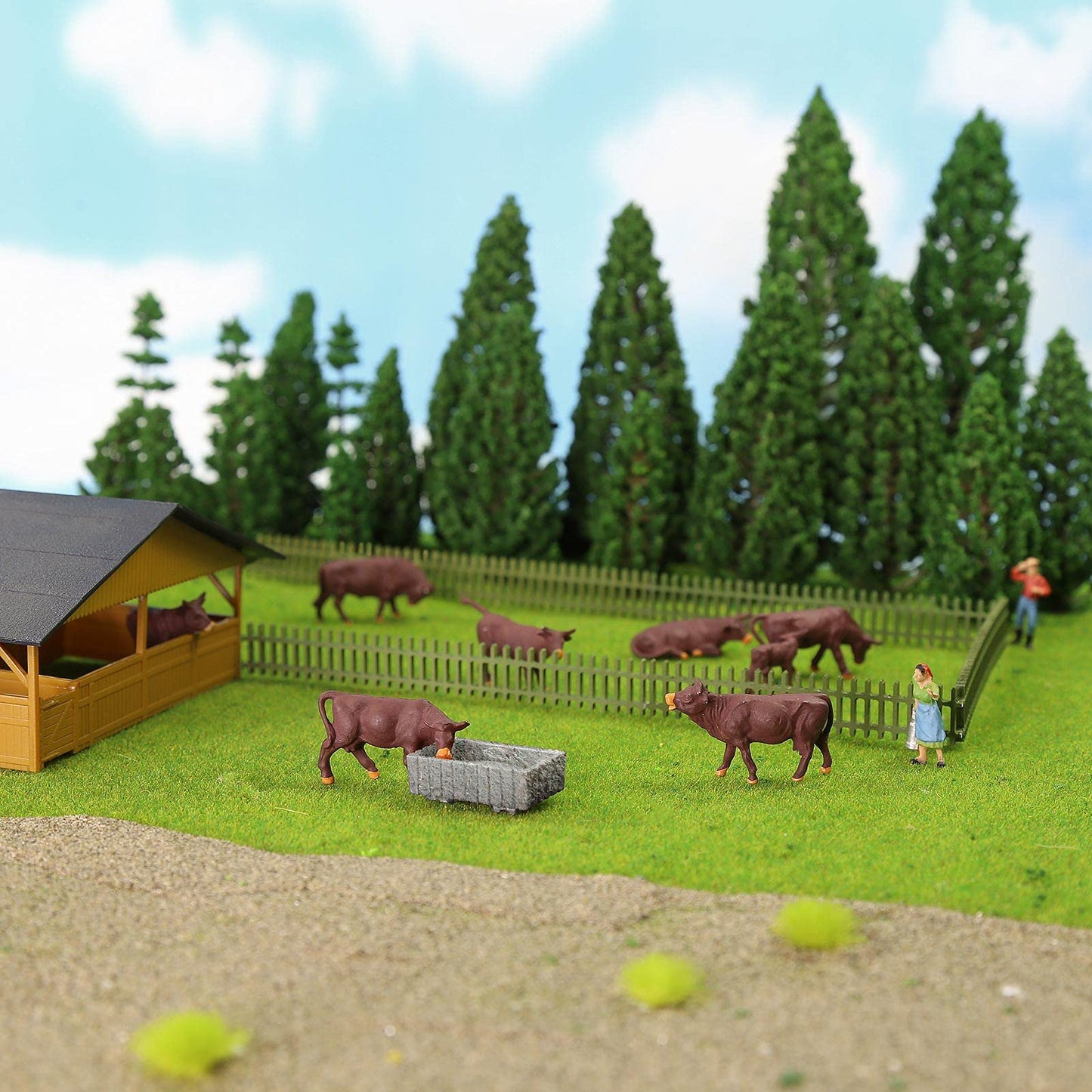 Evemodel Artificial Model Grass Mat Trains Grass Green 40x200cm or 15.7‘’ x 78'' for Decoration Craft Scenery Model DIY CP2138 (Grass Green)