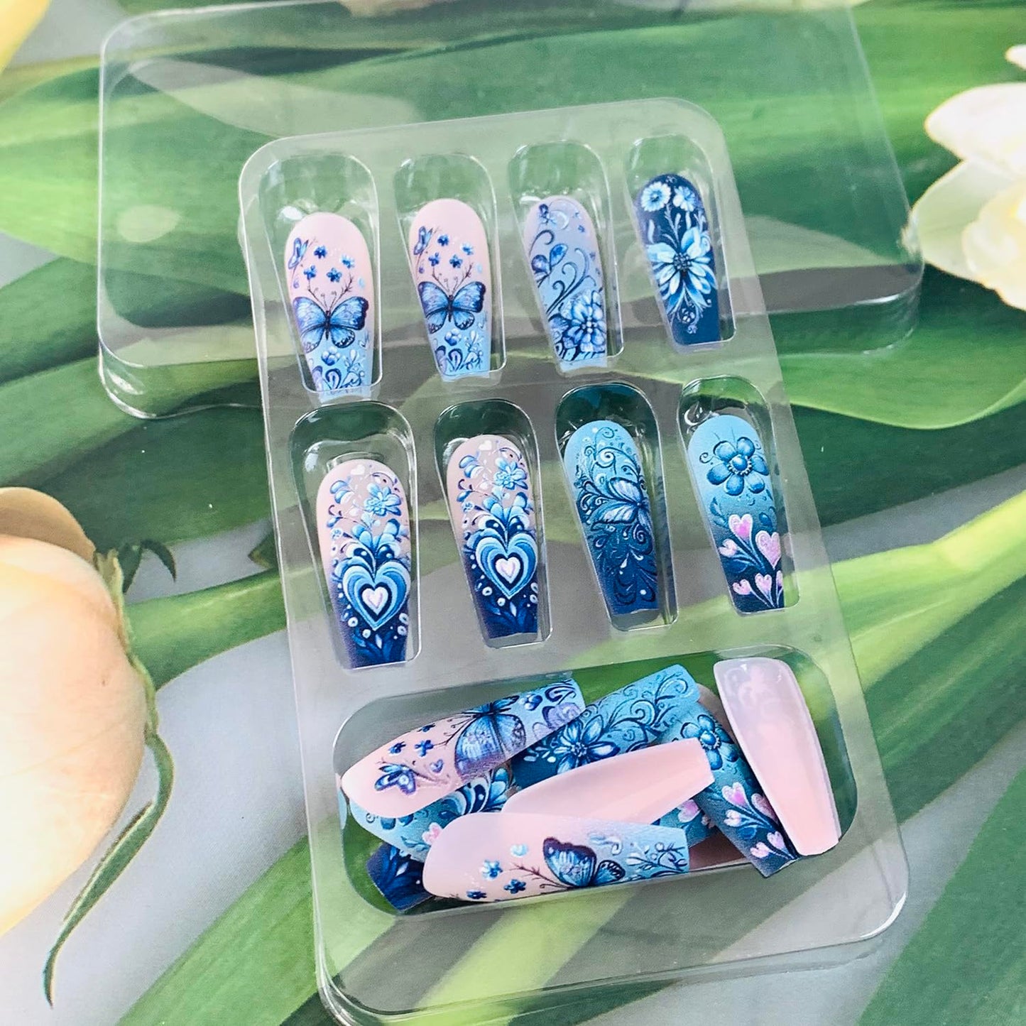 EYZOTSF Press on Nails Medium Square Shaped Acrylic Medium Square Shaped False Nails with Designs Artificial Short Coffin Fake Nails with Charms Glue ons Fingernails for Women Girls(CY1075)