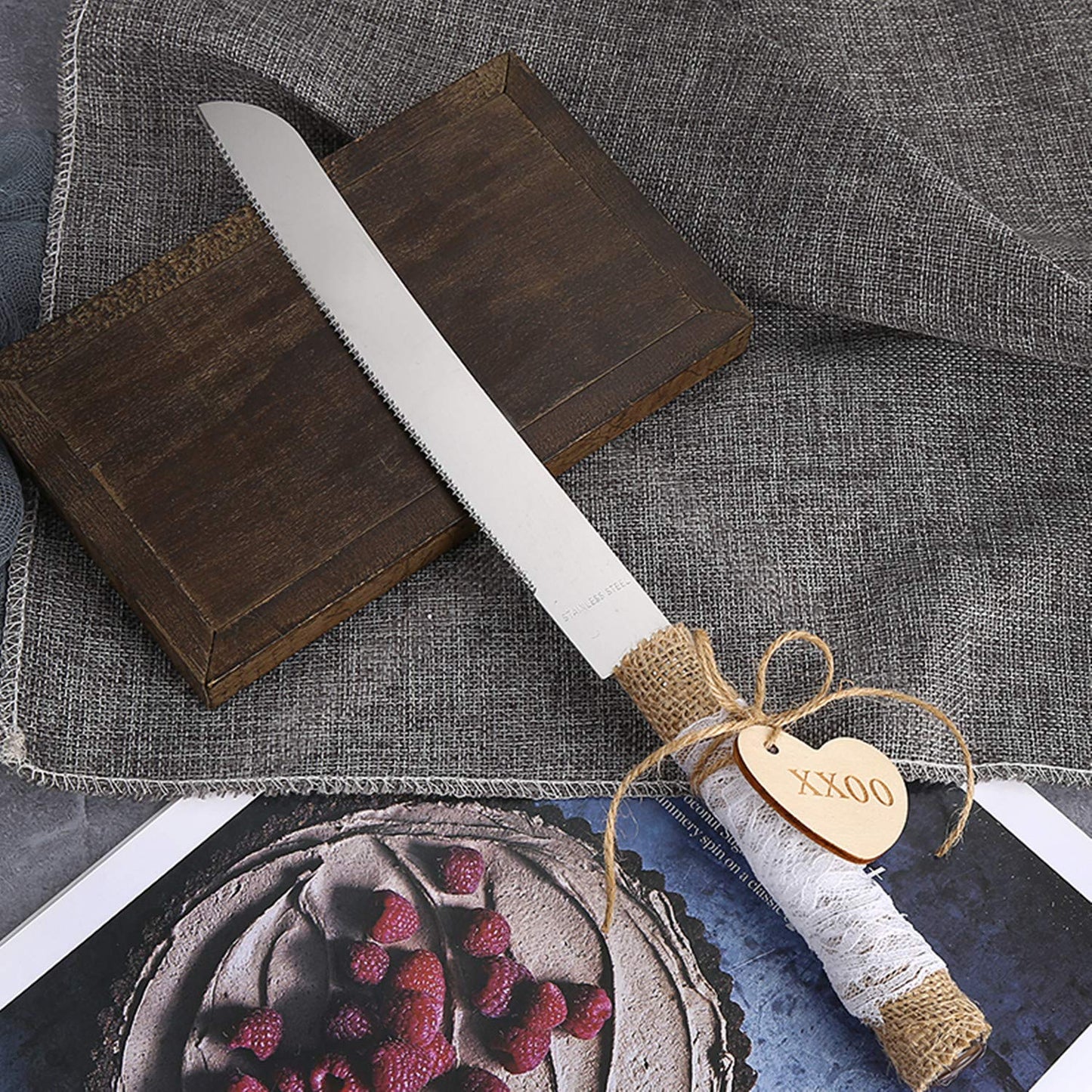 TANG SONG Rustic Style Stainless Steel Wedding Cake Knife and Serving Set Resin Plastic Handle with Twine Heart Love Wood Tag and Burlap Lace Design