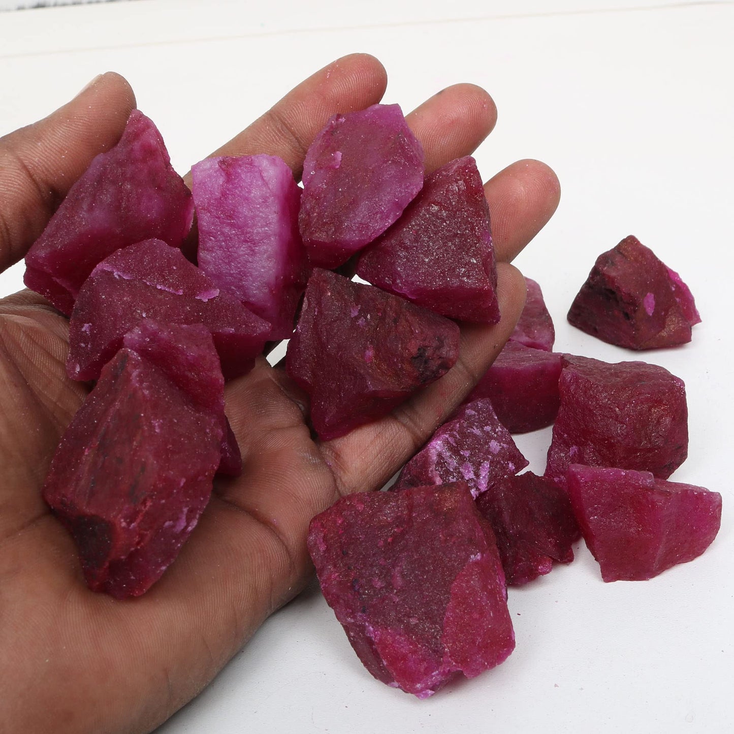 REAL-GEMS Natural Raw Healing Crystals Rough Stones for Tumbling, Cabbing, Polishing, Wire Wrapping, Wicca & Reiki Crystal Healing, Mix Gemstones,7 Chakra (Red Ruby)