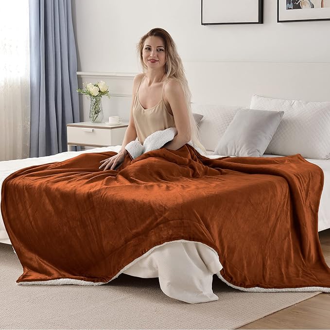 SOCHOW Sherpa Fleece Throw Blanket, Double-Sided Super Soft Luxurious Plush Blanket Throw Size, Fall Throw Blanket, Caramel, 50x60 inches