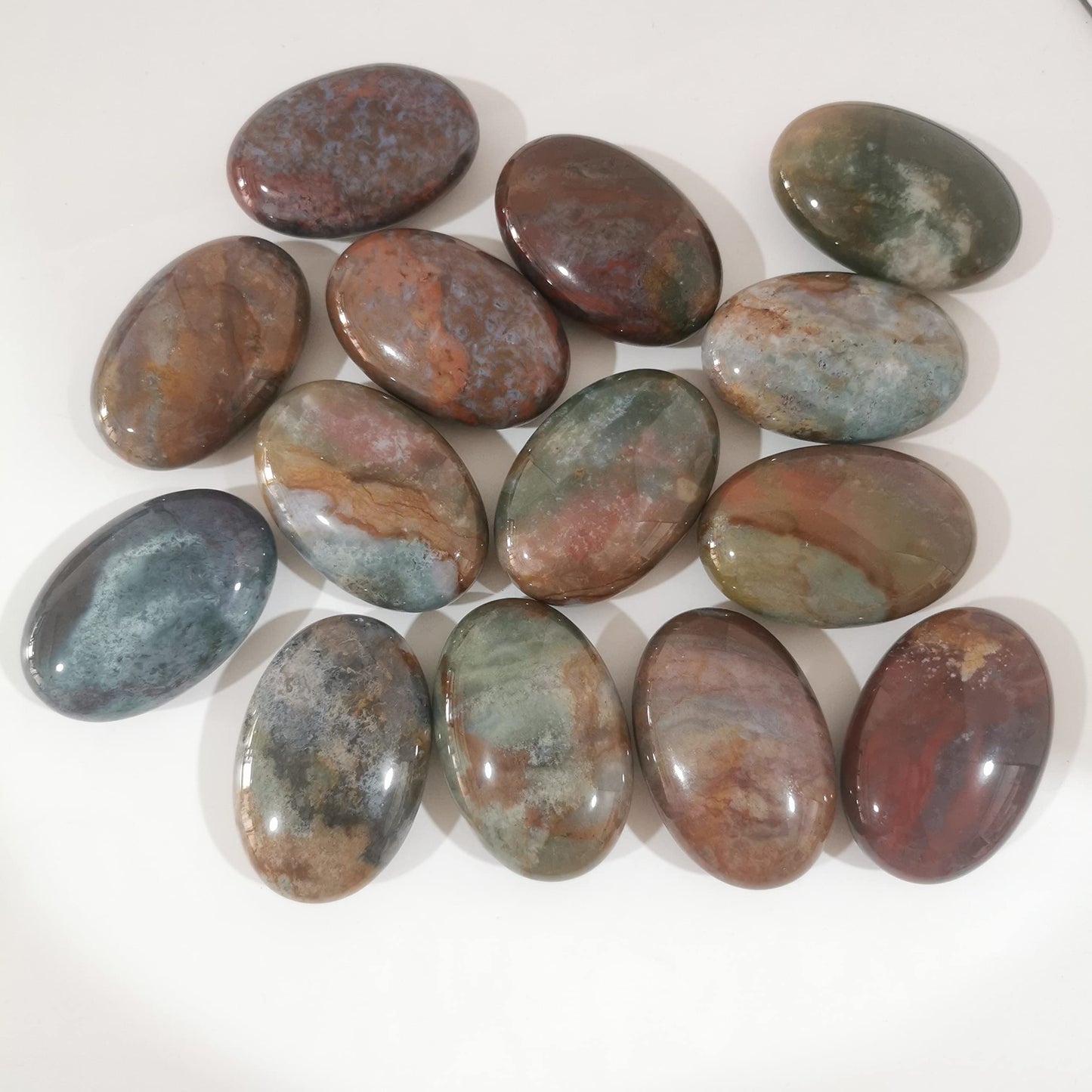 Loveliome Natural India Agate Oval Polished Worry Stones, Healing Crystal Indoor Fountain Stones Massage Energy Anxiety Relief Items