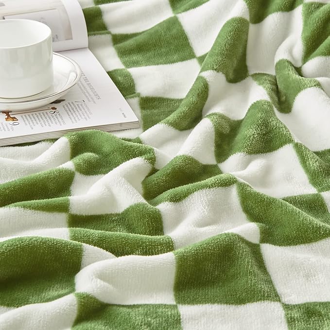 SOCHOW Checkered Flannel Throw Blanket, Soft Cozy Checkerboard Grid Pattern Fleece Blanket for Couch Bed Sofa, Sage Green 50 x 60 Inches