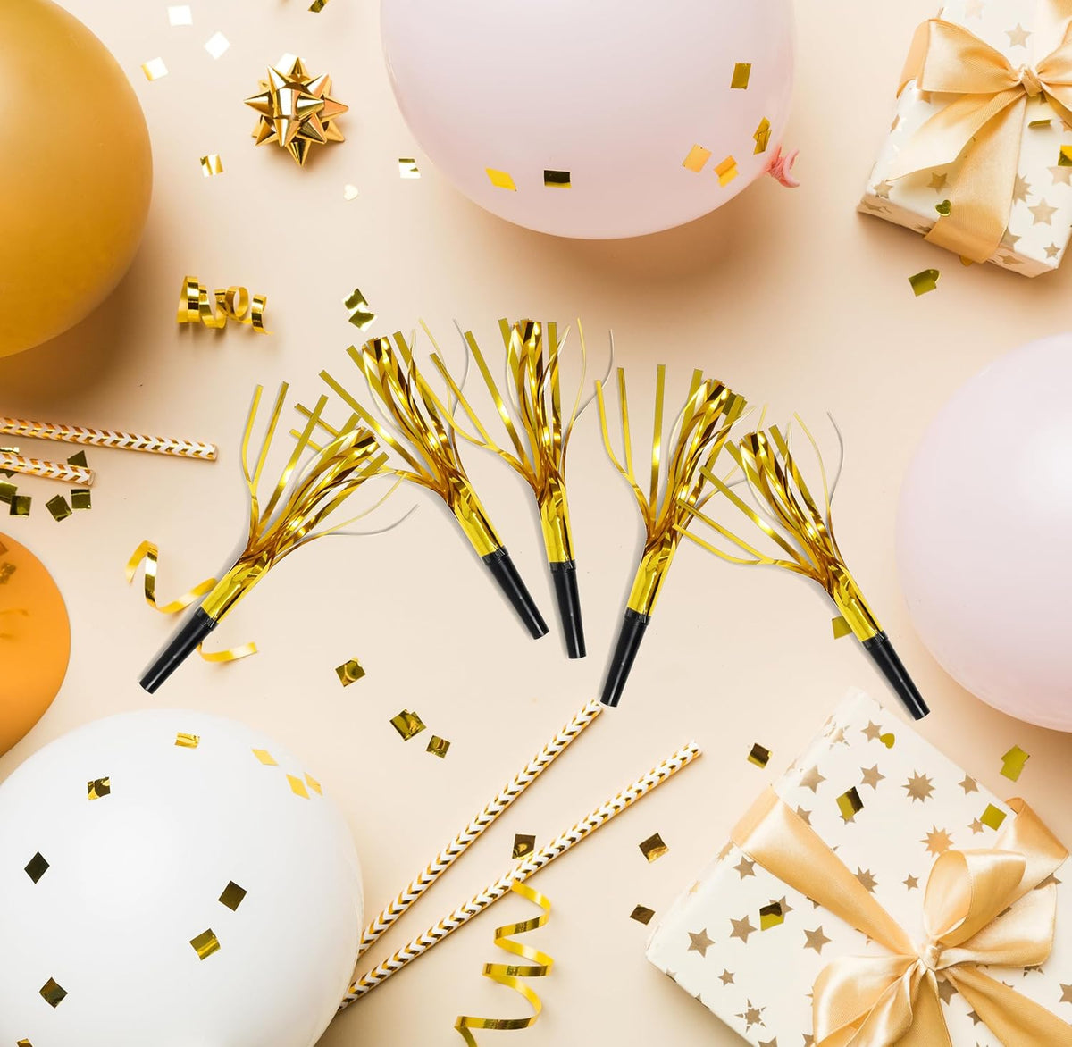 50 Pcs Metallic Fringed Party Blowers Noise Makers Gold Black Blowout Whistle Noisemakers New Year Eve Birthday Party Favor Supplies Events