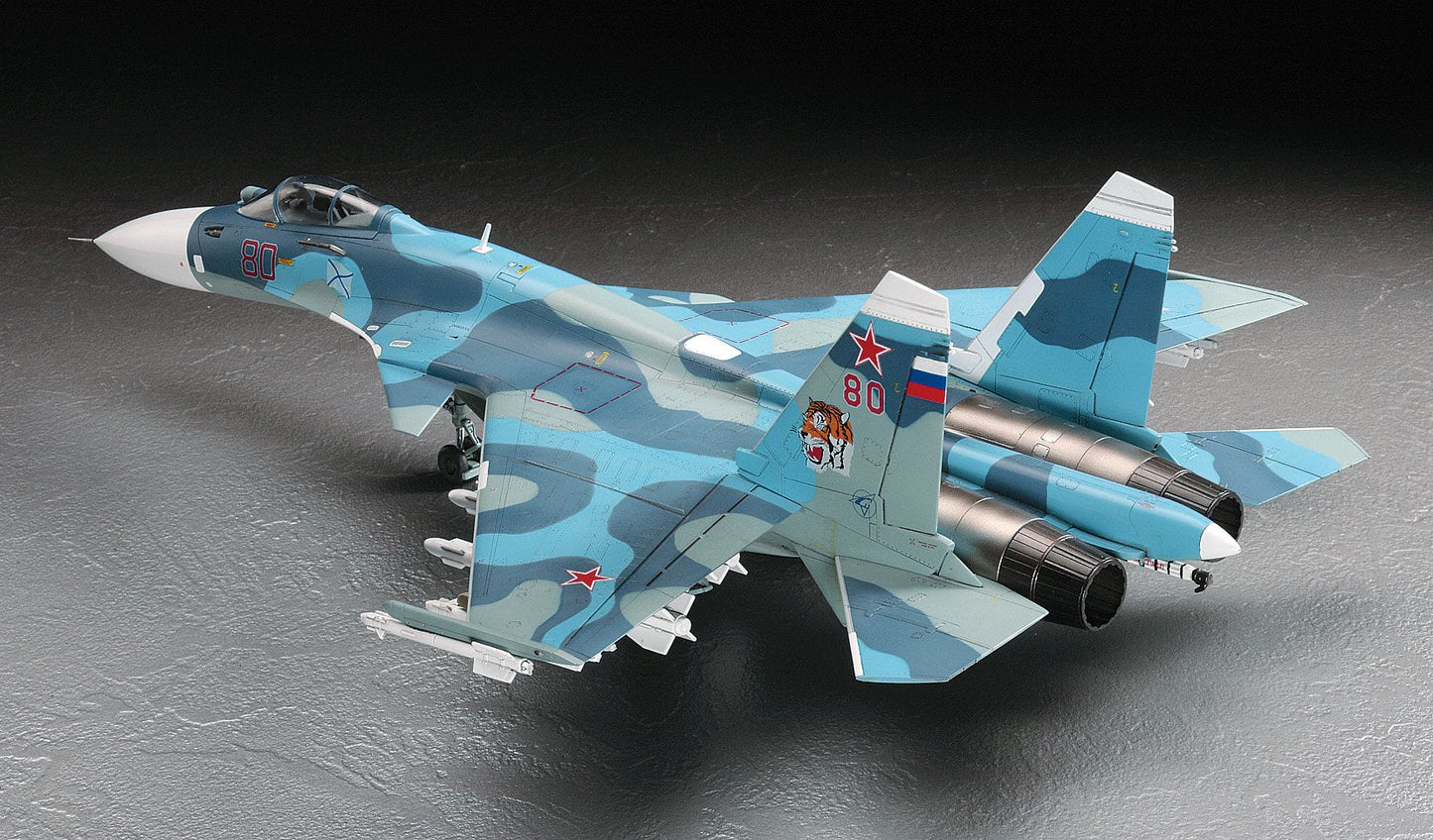 Hasegawa 1:72 Scale SU-33 Flanker D Model Kit