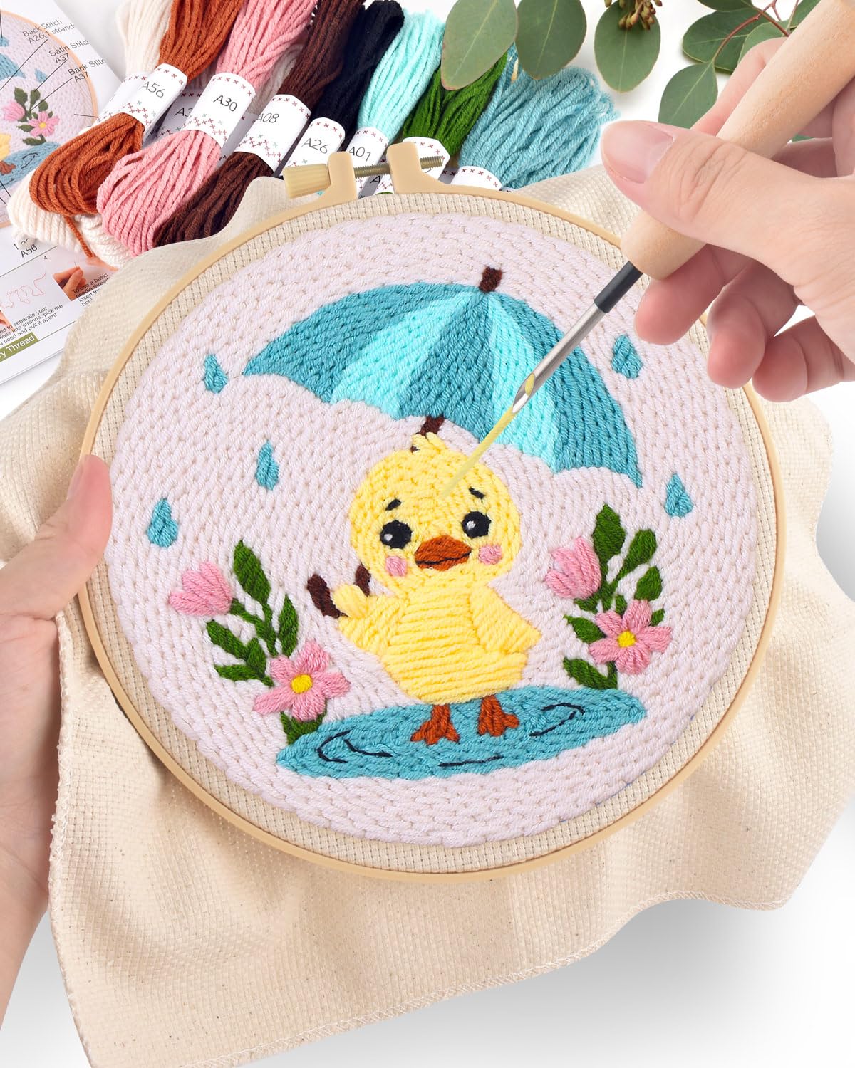 ERKOON Punch Needle Kit for Beginners Adults, DIY Easy Animal Embroidery Set for Starter Art Craft, Needling Punch Project with Patterns, Tools, Yarns, Hoop, Instruction (Duck)