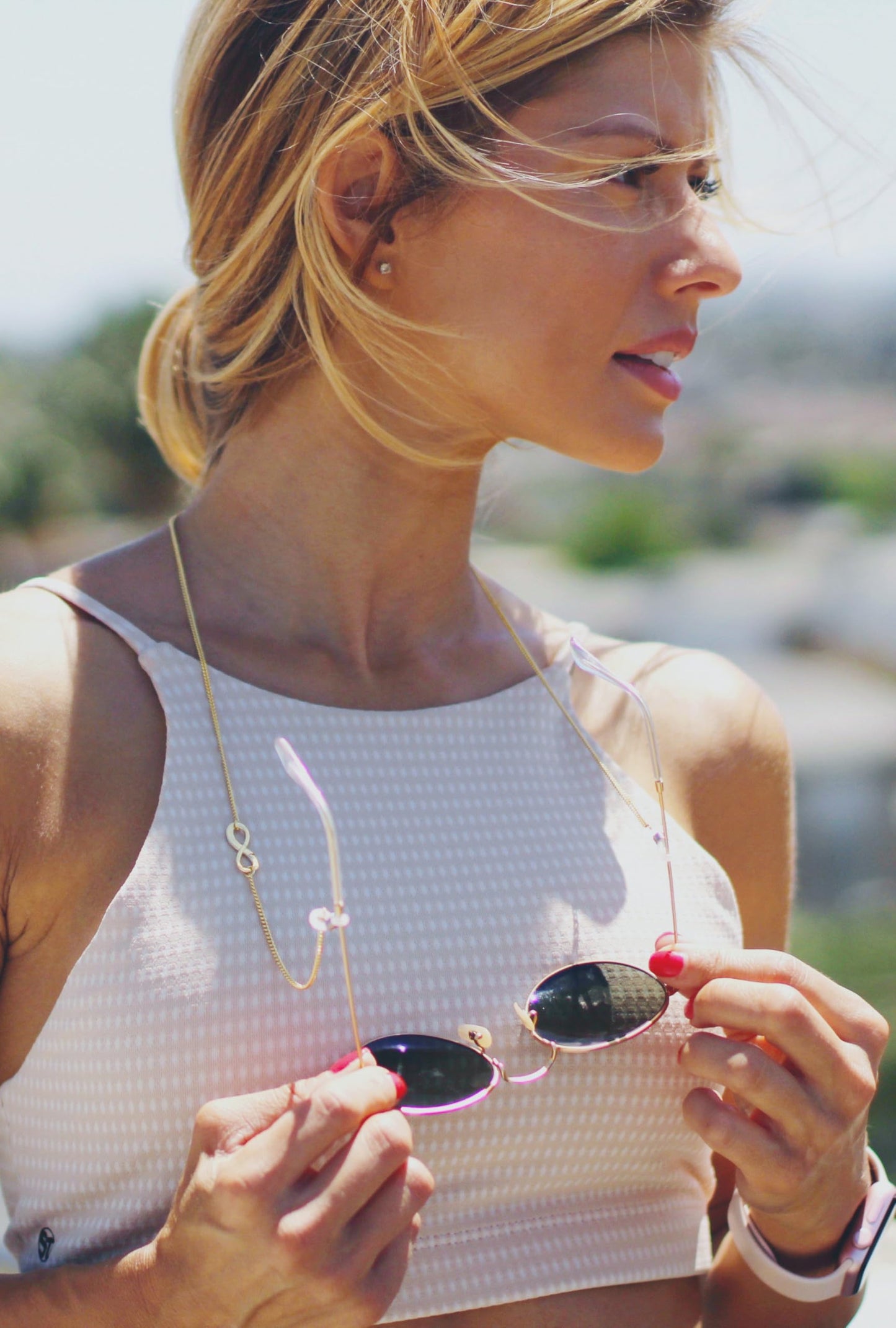 AllenCOCO Infinity Glasses Chain, Glasses Strap For Women Sunglasses - 14K Gold Eyeglasses Chain, Eye Glasses Holders Around Neck