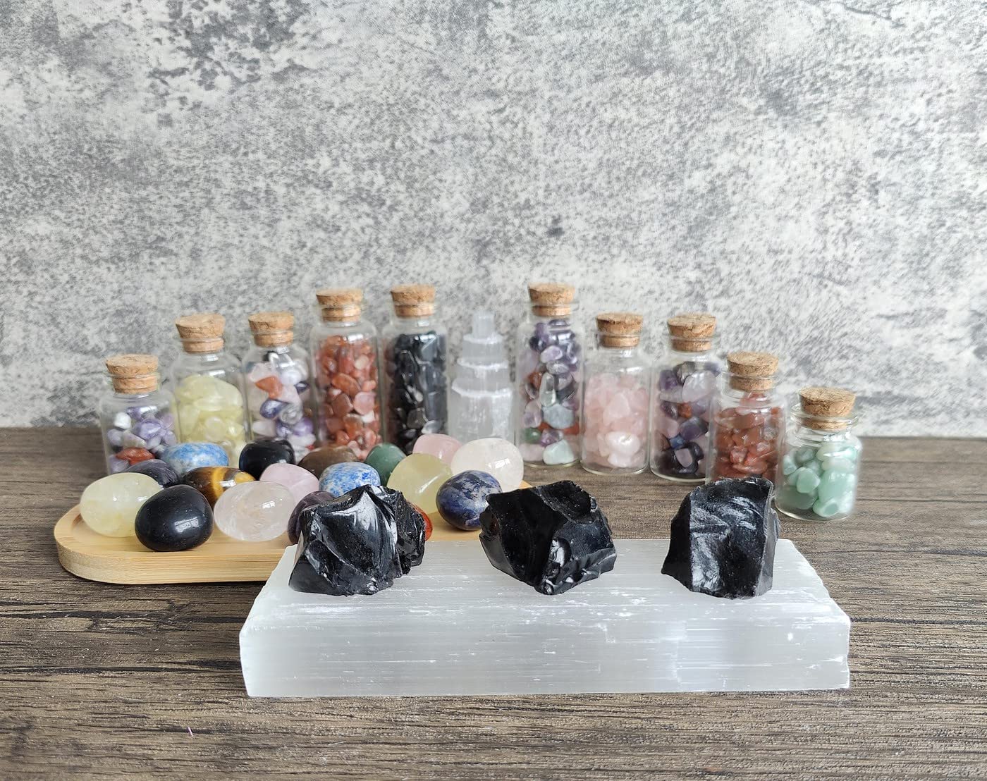 MAIBAOTA Natural Black Obsidian Crystal Stones Raw Crystals Bulk Healing Crystal Stones 1" Raw Rough Gemstones Rocks for Tumbling Polishing Cutting Quartz Crystals