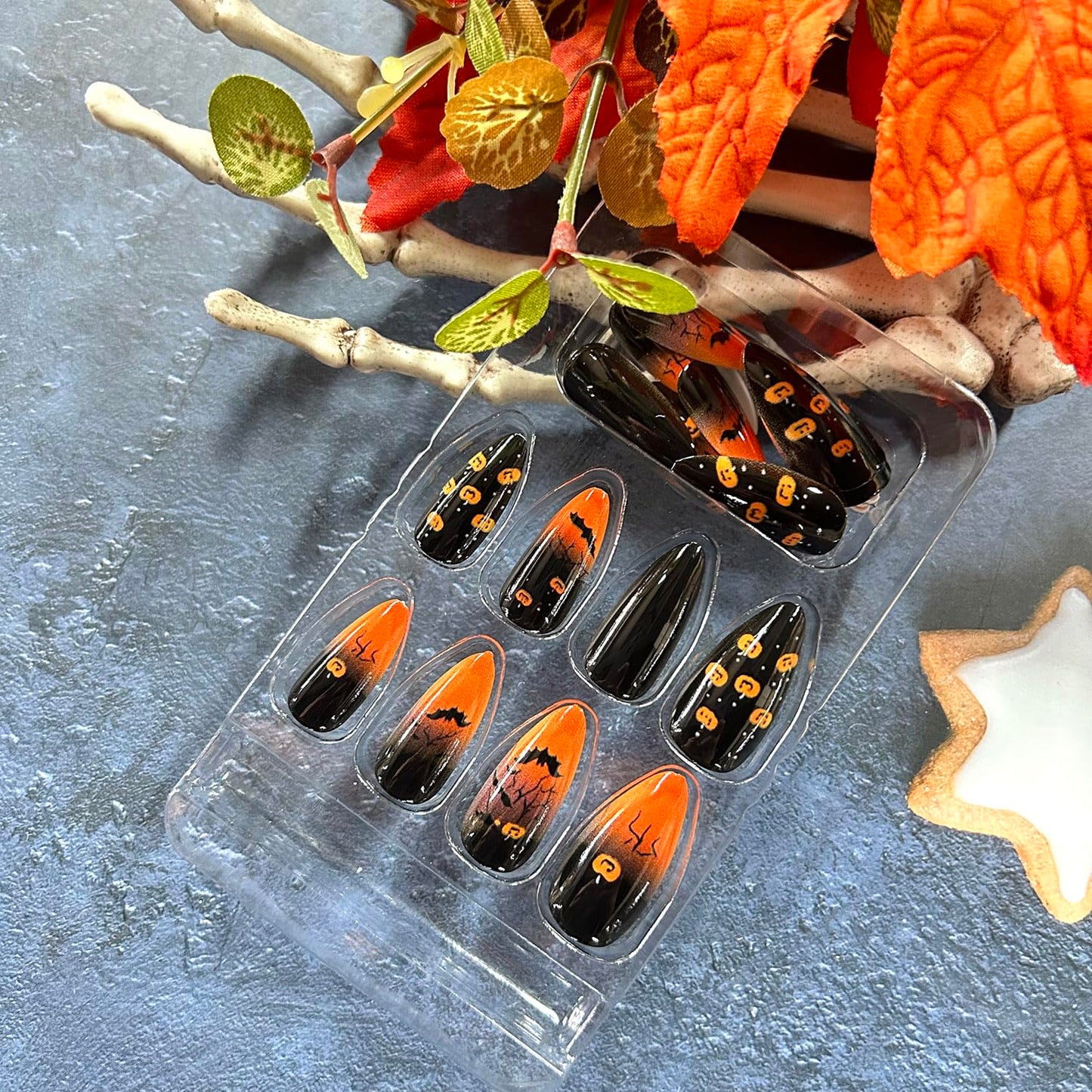 Halloween Bat Press on Nails Long Almond Pumpkin Ghost Pattern Halloween Nail Full Cover Glossy Artificial Acrylic False Nail French Tip Orange Gradient Glue on Nails for Women Festival Decoration