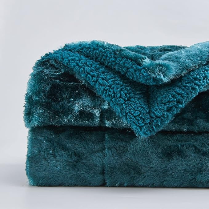 NEWCOSPLAY Super Soft Faux Fur Throw Blanket for Couch Dark Teal Fuzzy Plush Warm Blanket for Sofa Bed (Dark Teal, Throw(50"x60"))