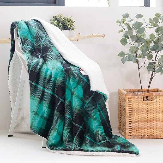 SOCHOW Sherpa Plaid Fleece Throw Blanket, Double-Sided Super Soft Luxurious Bedding Blanket 60 x 80 inches, Green