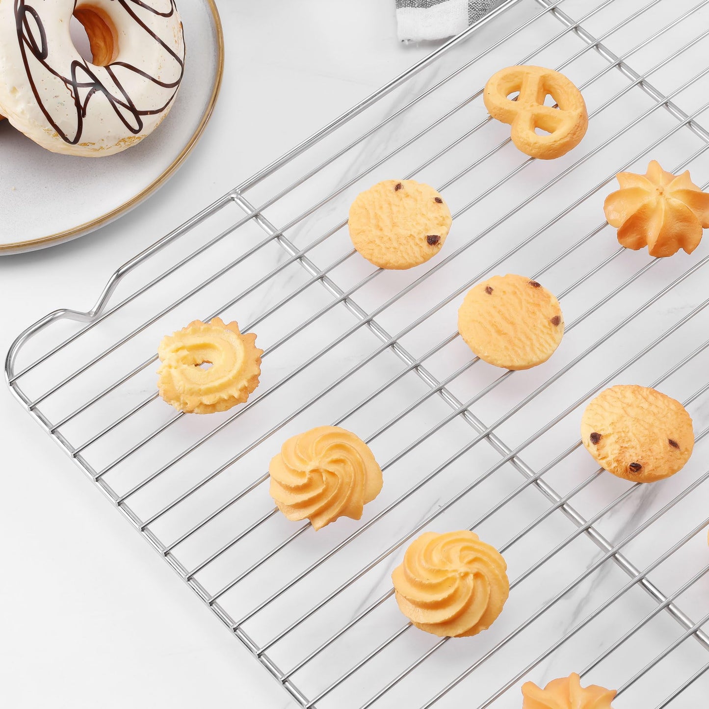 Cooling Racks for Cooking and Baking, Homikit 16.6”*11.5” Large Stainless Steel Wire Rack for Oven Cooking Roasting Grilling Drying, Cookie Bacon Pizza Mesh Cooling Racks, Dishwasher Safe, 2 PCS