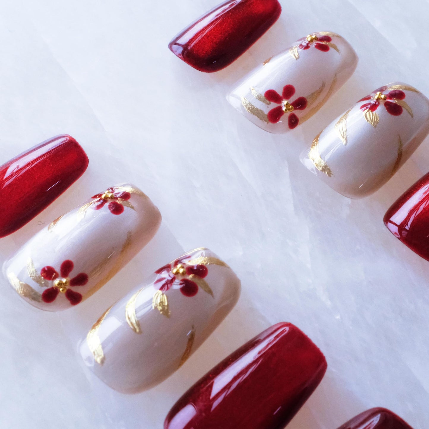 GLORS Press on Nails, Red Plum Embroidery Cat Eye False Nails with Gold Floral Design, medium ballerina Shape, 10 Pieces (Medium, MB)