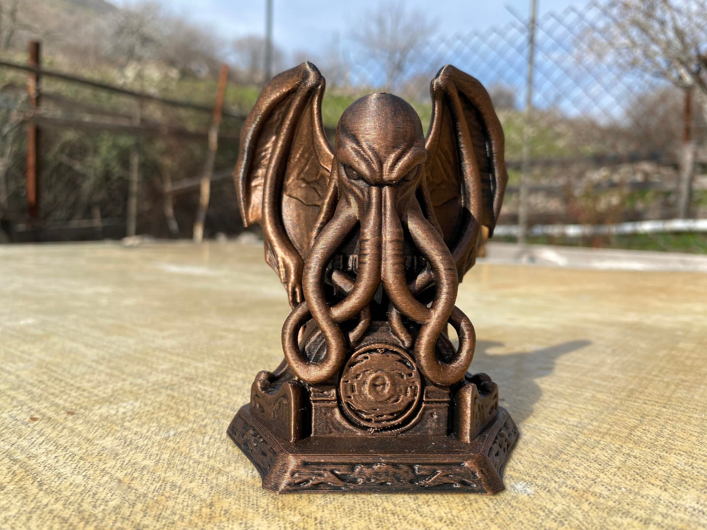Cthulhu Eldritch Horror Figurine - Hand-Painted Lovecraftian Mythos Statue – Unique Gothic Home & Office Decor – Tabletop RPG & Fantasy Collector’s Gift