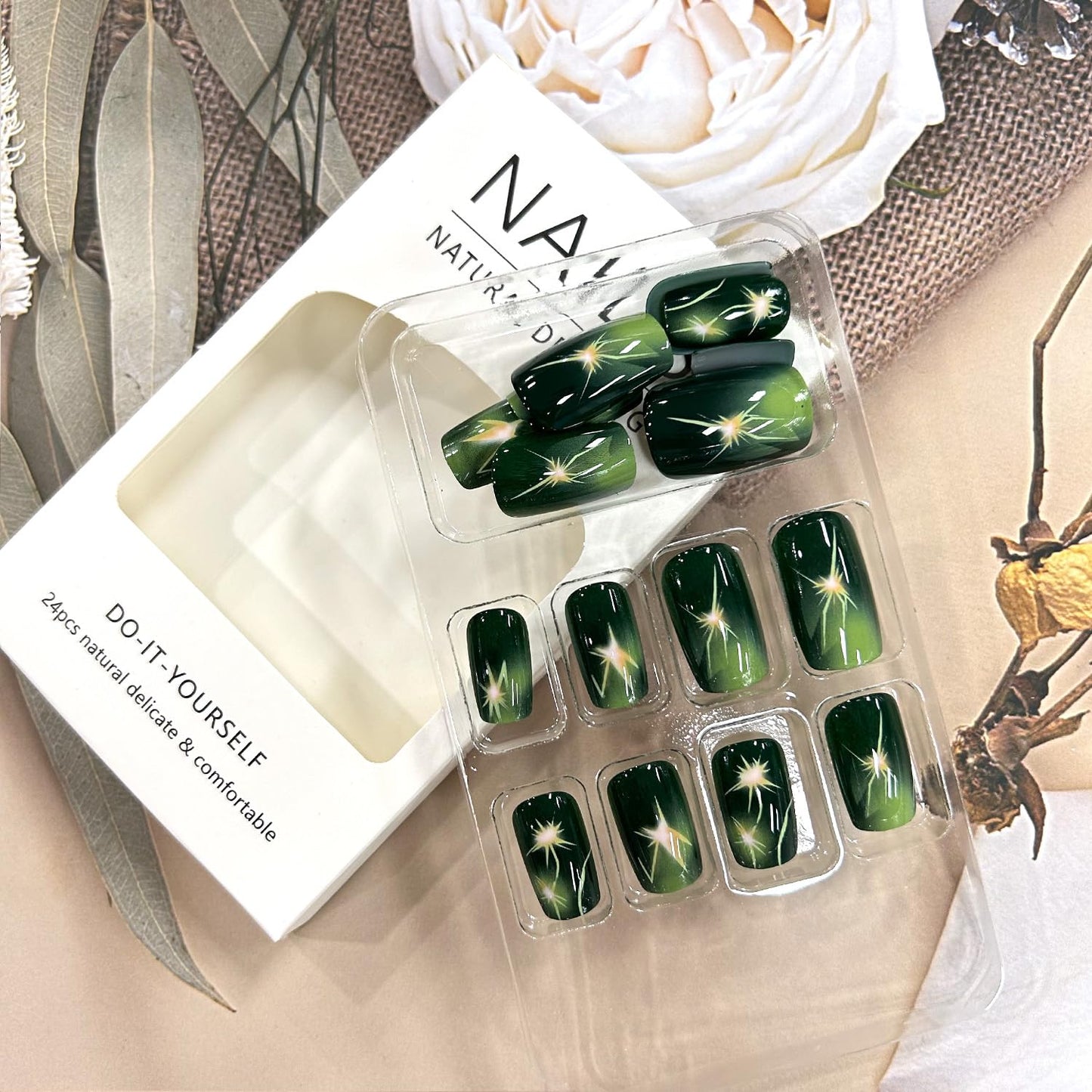 TBRZTR Green Press on Nails Medium Length Lightning Pattern Design Fake Nails Full Cover Glossy Coffin Nails Artificial Acrylic Nails Green Square Stick on Nails Reusable Glue on Nails for Women