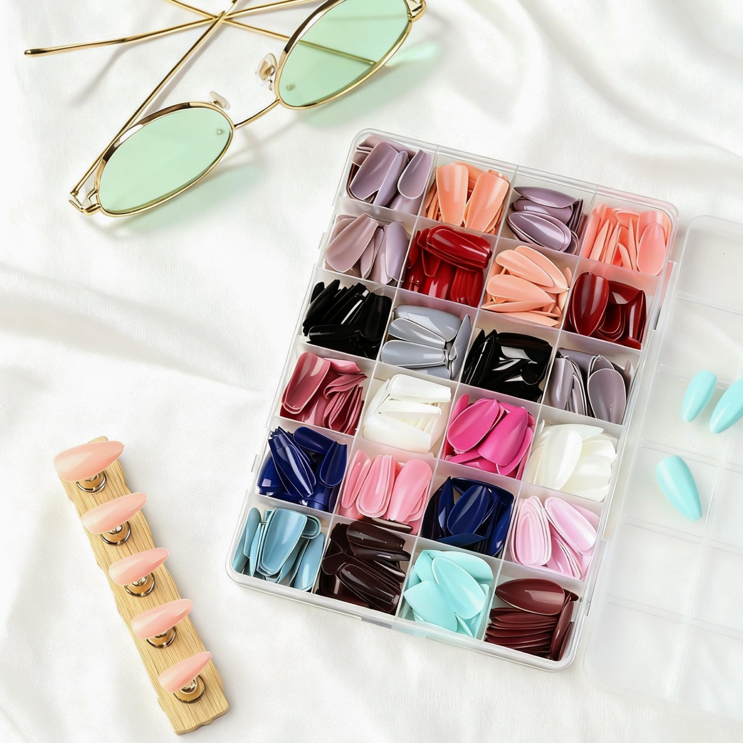 U-LIAN 576Pcs Press on Nails Kit, Short Almond & Coffin Shapes, 24 Pack Glossy Fake Nails, Full Cover Artificial Tips for Women, Easy Manicure at Home