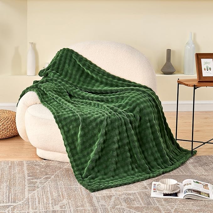 SOCHOW Olive Green Bubble Fleece Blanket for Couch, Super Soft Cozy Cute Throw Blanket for Women, Decorative Fuzzy Flannel Blanket, 60 x 80 Inches