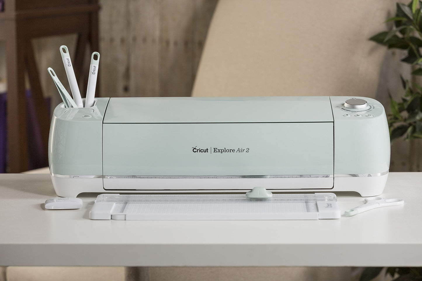 Cricut Basic Tool Set - 5-Piece Precision Tool Kit for Crafting and DIYs, Perfect for Vinyl, Paper & Iron-on Projects, Great Companion Cutting Machines, Mint