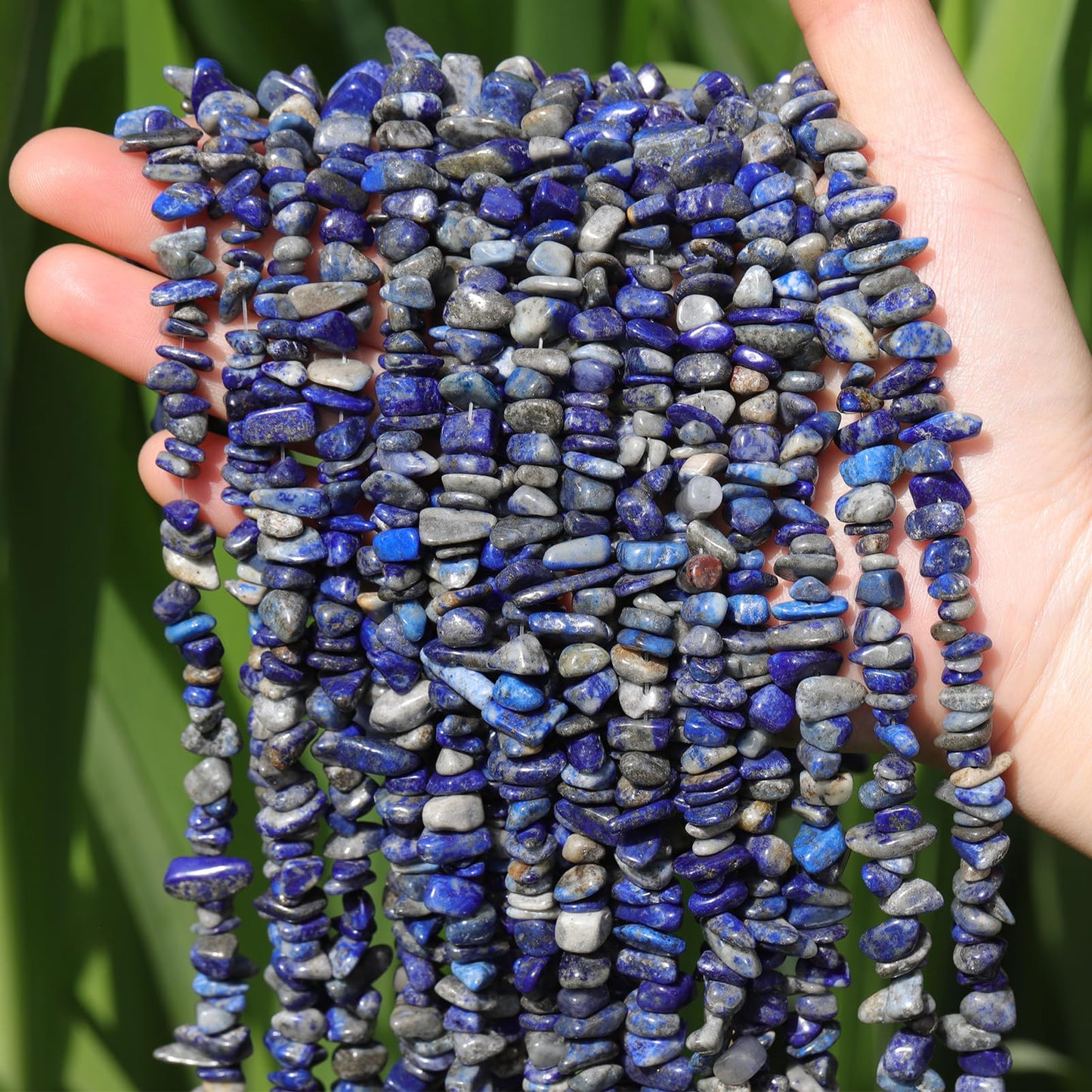 400pcs Natural Chip Stone Beads for Jewelry Making Lapis Lazuli 5-8mm Irregular Gemstones Healing Crystal Loose Rocks Bead Hole Drilled for Ring Earrings Necklace Bracelet Making DIY Art Crafts