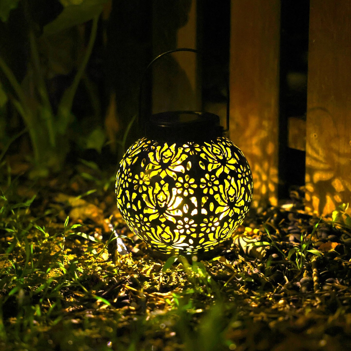 LUZ DEL Gifts 2 Pack Solar Lanterns Outdoor Gifts, Garden Decor Elegant Rose Pattern, IP44 Waterproof Hanging Solar Lights Outdoor Decorative for Garden, Patio, Pathway, Yard, Porch - Ideal Gift