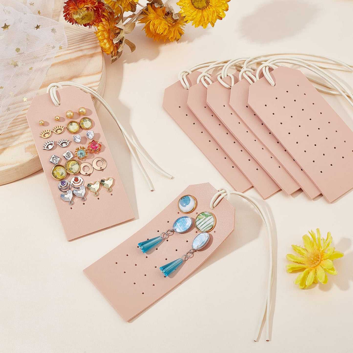 OLYCRAFT 7Pcs Portable Leather Earring Holders Pierced Earring Display Card Leather Stud Holder Earring Organizer Hanging Jewelry Cards for Home Travel Earrings Stud Jewelry Storage Display -PeachPuff