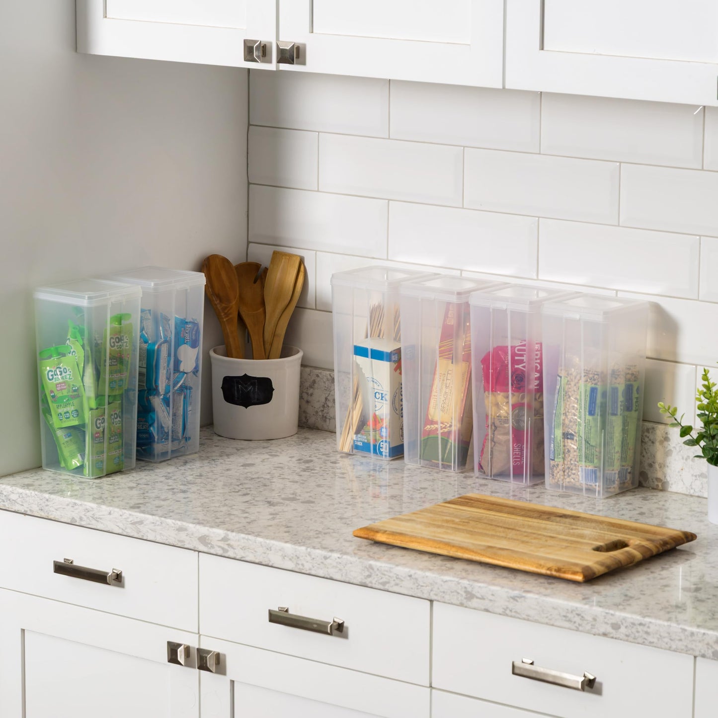 IRIS USA Vertical Plastic Flip Top Storage Containers Bins with Lids for Pantry, Home, Office, Organization, Large, Stackable Hinged Organizer with Latches, Clear, 6 Pack