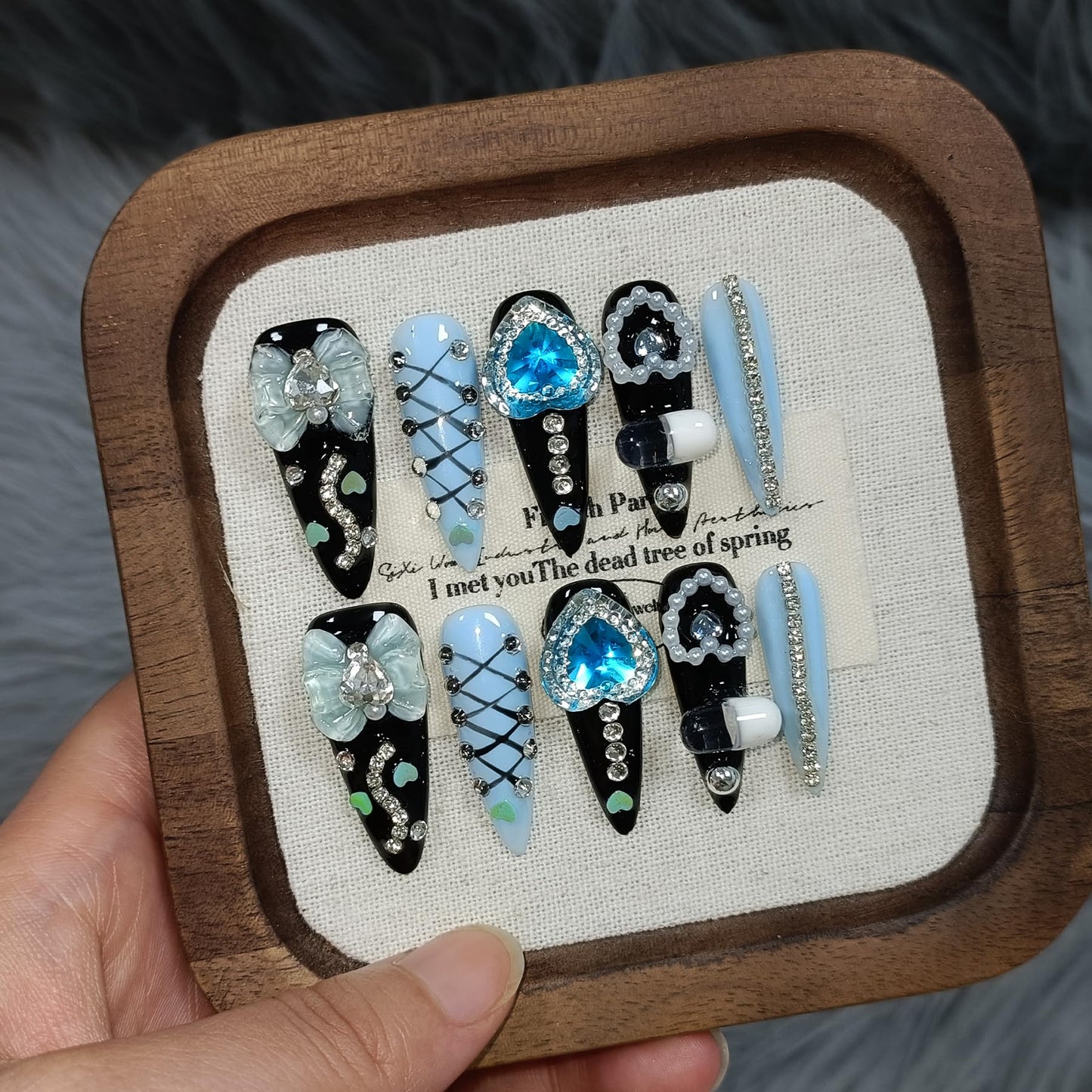 TENPAL 10Pcs Y2K Gothic Press On Nails With Tools,Blue 3D Capsule Pearl Bow & Chain Charms Designs Fake Nails,Long Stiletto Handmade False Nails,Reusable Acrylic Glue on Nails for Party Halloween(S)