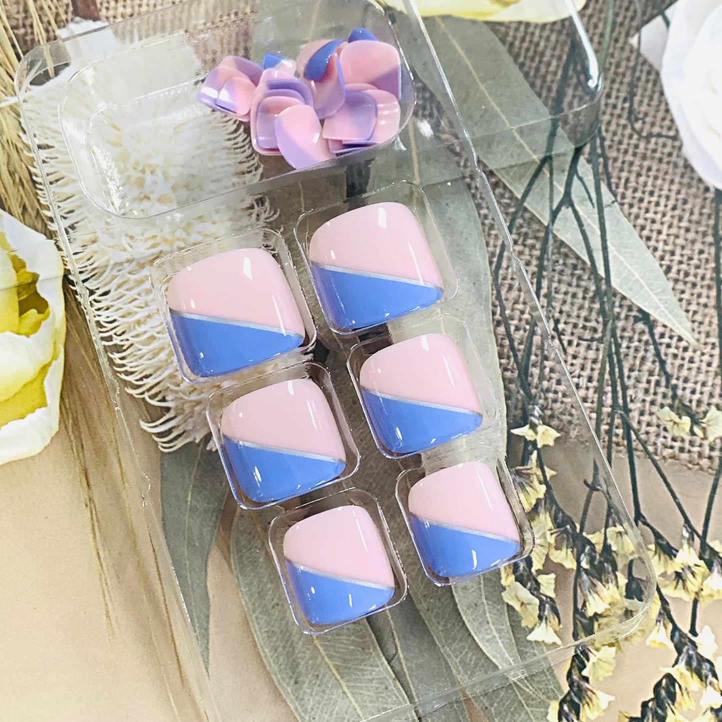 FIEONCIY 24pcs Press-On Square Acrylic False Nails Set with Glue, Blue French & Silver Line Designs, Spring/Summer Style, Full Cover Nails, Multicolor, Women's DIY Manicure Decorations