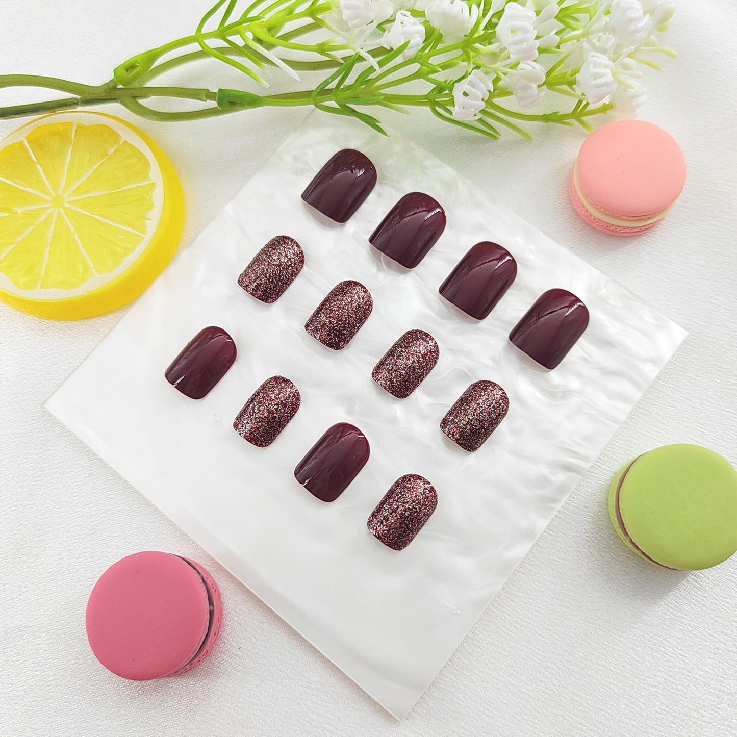 Square Press on Nails Short Fake Nails with Glitter Designs Red Nails Press ons Winter Acrylic Nails for Women 24Pcs