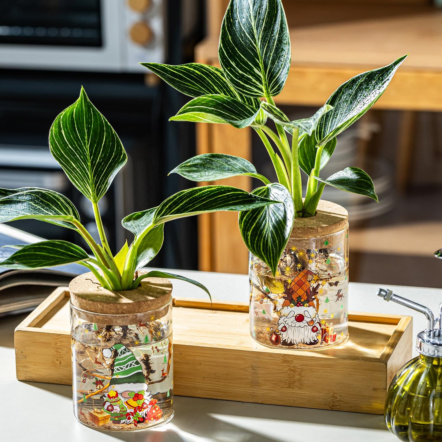 Christmas Vases, 2 Sizes Propagation Jars with Christmas Decorations Patterns, Desktop Glass Hydroponic Planter for Plant Cuttings, for Plant Lovers (6)