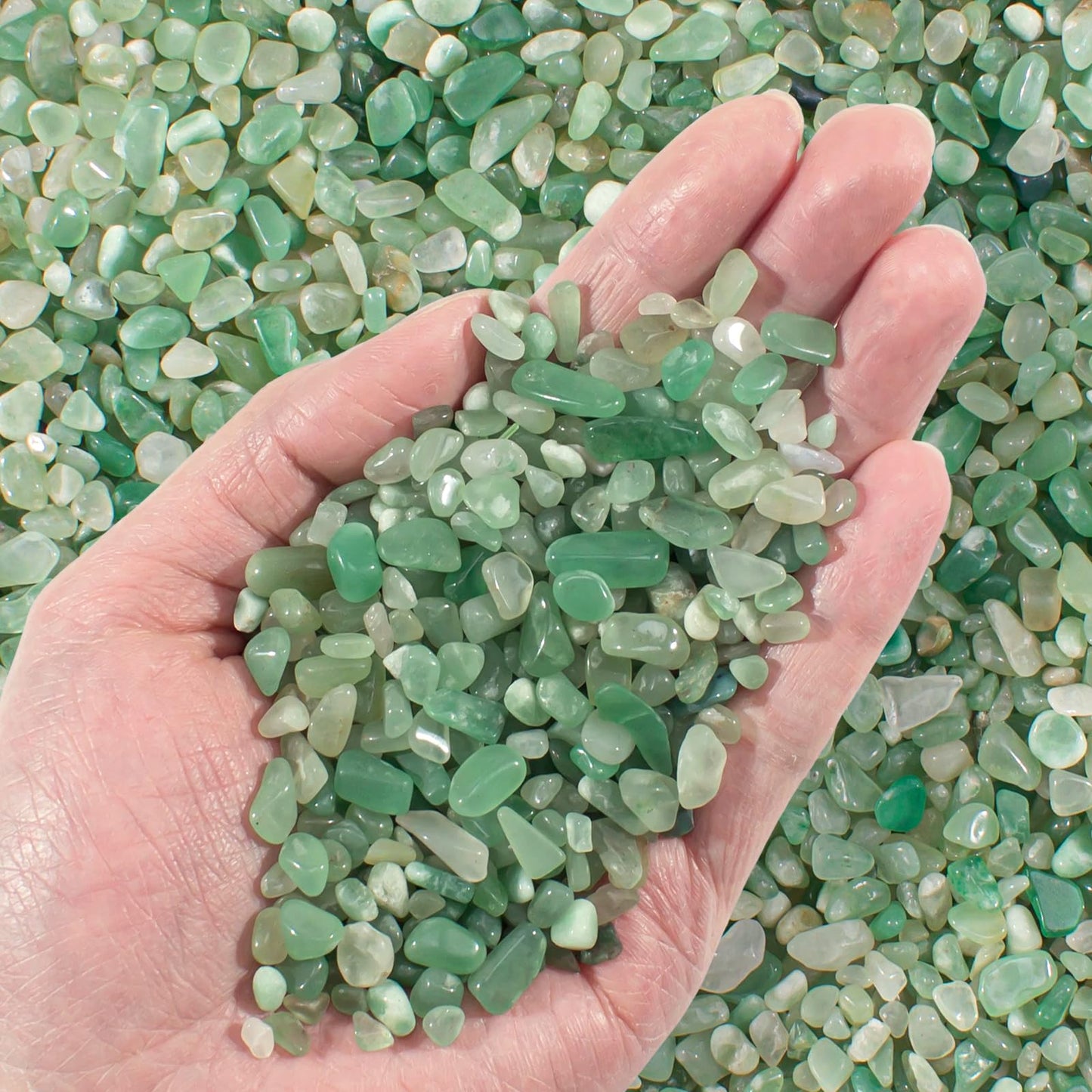 EZEELAI Crystal Chips Bulk Green Aventurine Crushed Quartz Stones Pebbles, 5-7mm Polished Tumbled Healing Crystal Chips Crushed Rocks Jade Pebbles for Aquarium, Garden and Home - 3 Lbs