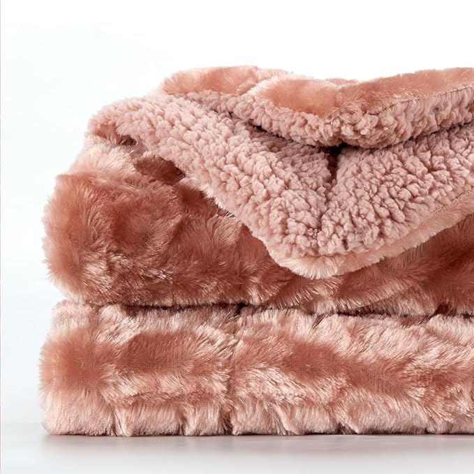 NEWCOSPLAY Super Soft Faux Fur Blanket Twin Size Dusty Pink Sherpa Fuzzy Plush Warm Blanket for Sofa Bed (Dusty Pink, Twin(60"x80"))