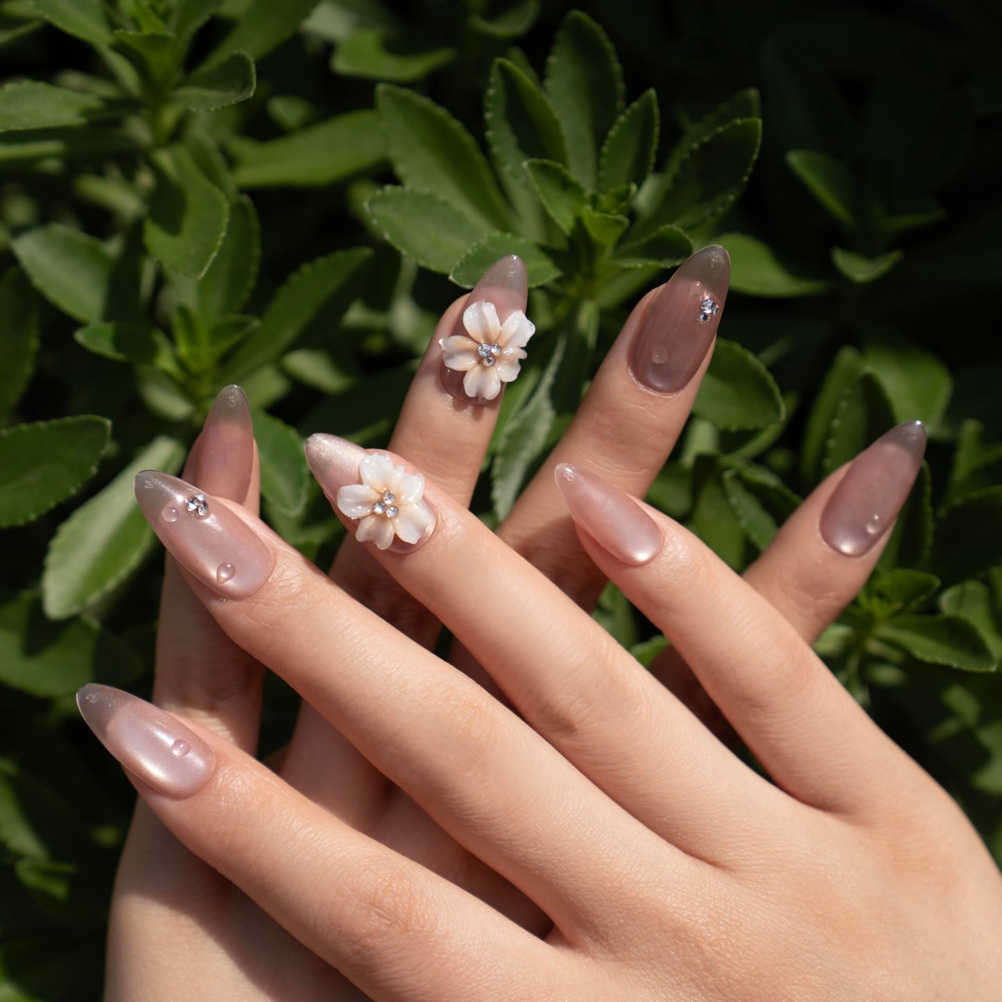 Handmade Press on Nails, Medium Almond Shaped Pink Cat Eye Fake Nails with 3D Flower and Rhinestone Charms, Reusable Full Cover Cute Elegant False Nails for Women, 10Pcs (M)