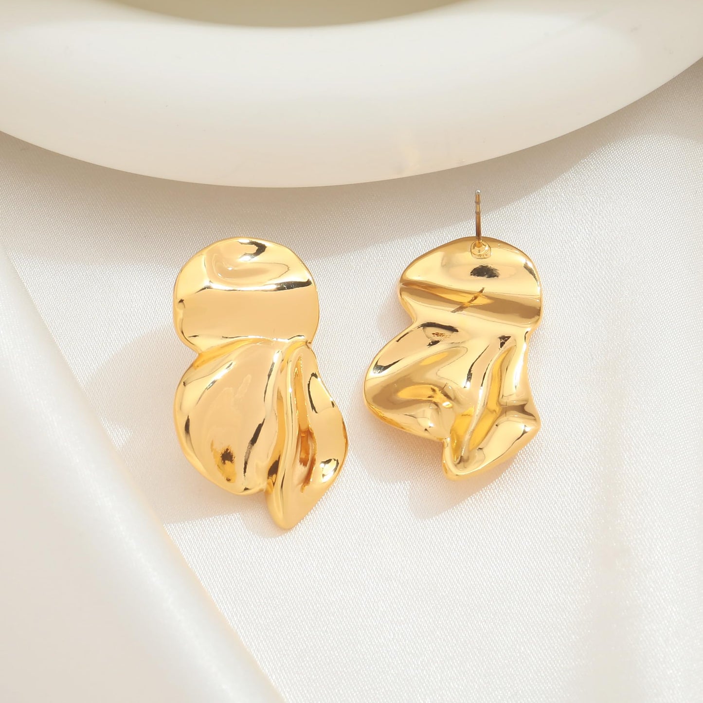 ENSKEFEN Gold Flower Earrings for Women Chunky Irregular Floral Statement Earrings Boho Summer Fashion Jewelry