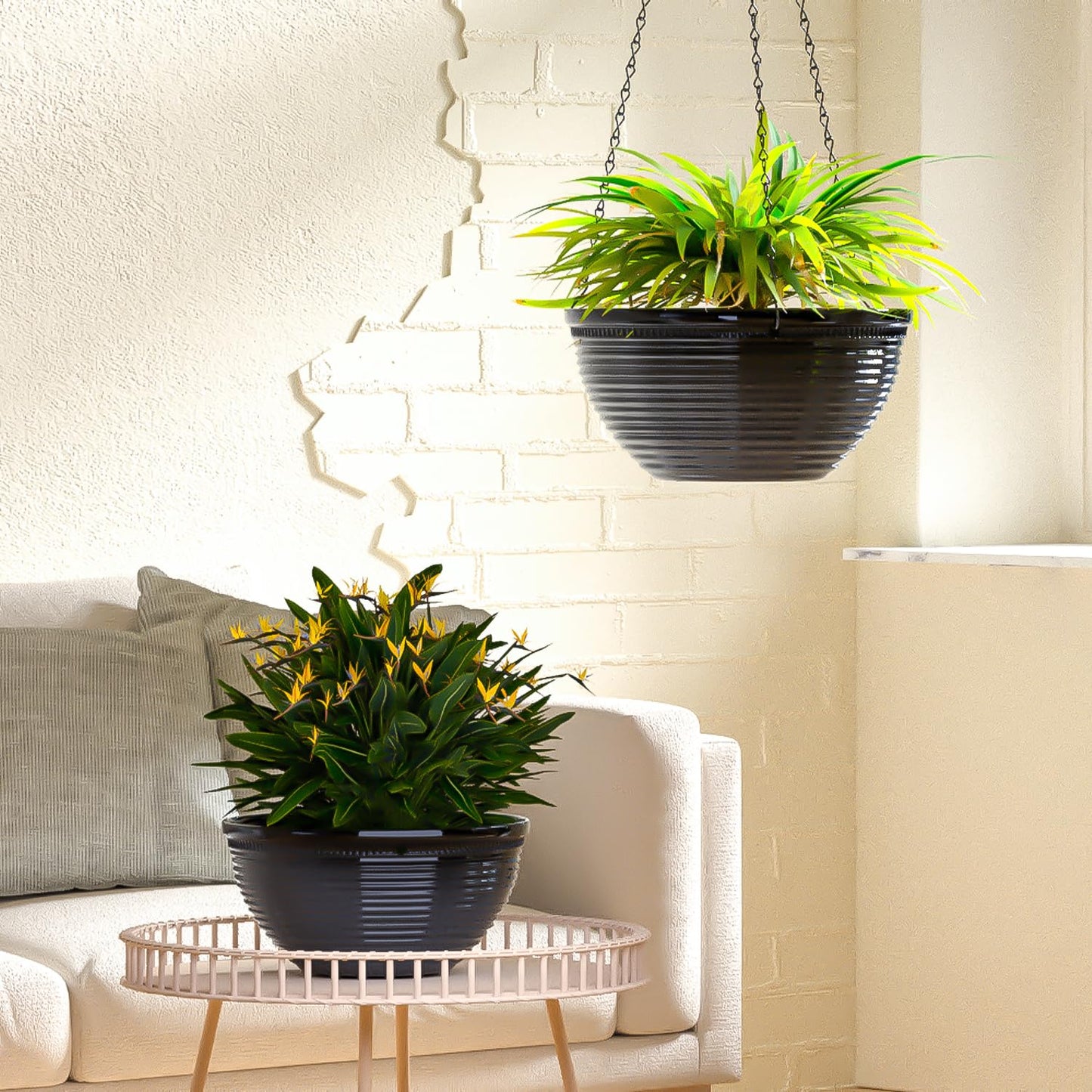 Vanslogreen 2 Pack Hanging Planters for Indoor Outdoor Plants, 10 Inch Hanging Planter with Drainage Hole & Plug Glazed Hanging Baskets Flower Pots for Garden Home (Black)
