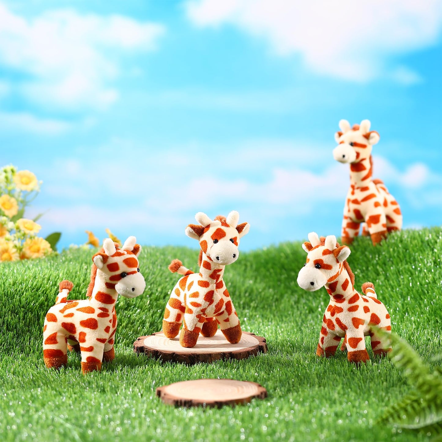 Blueweenly 12 Pcs Giraffe Stuffed Animal Bulk 6'' Stuffed Giraffe Plush Toy Soft Safari Valentines Plush Gift Bulk Zoo Wild Animal Party Decor Cute Tiny Keychain for Kid Girl Boy Birthday Forest Party