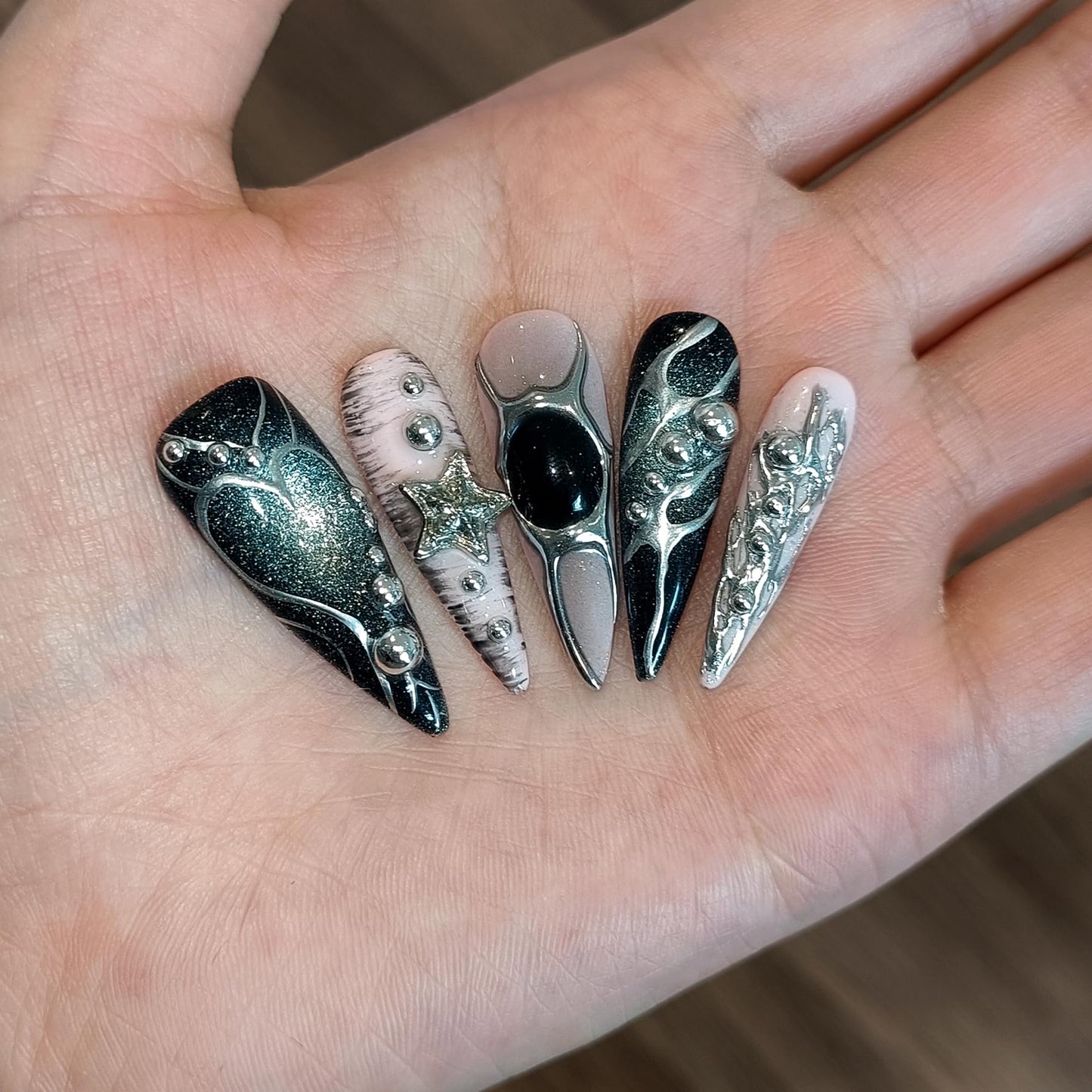TENPAL Pink Black Press on Nails Long Stiletto,Metal Gothic Fake Nails with Punk Stars Beads,Cat Eye Glitter Edgy Y2K Ins False Nails with Tools,Sweet Grunge Irregular 3D Handmade Nails 10pcs(S)