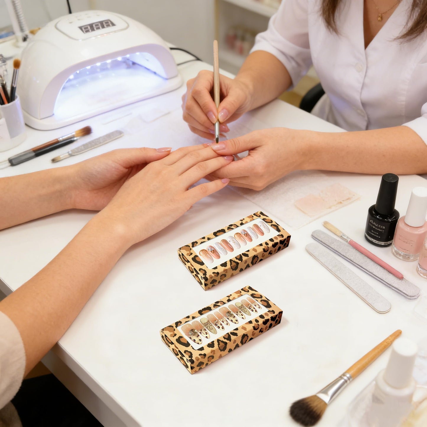 HLQHXWHZT 71 Pcs Include 35Pcs Empty Press on Nails Packaging Box 35 Pcs White Background Papers and 1 Double Sided Tape, Empty Nail Package Box Set for Press on Nail Business(Brown Leopard)