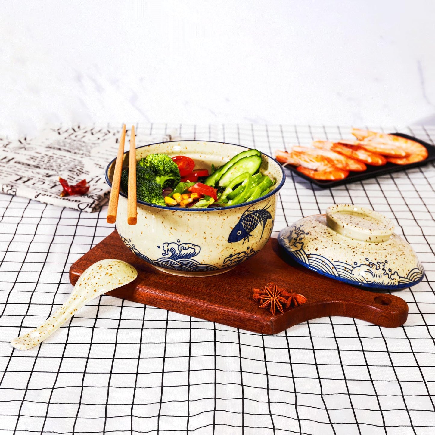 Ceraozmus Ceramic Ramen Bowl Set, 800ml, with Lid, Spoon and Chopsticks, Japanese Vintage Large Soup Bowls Instant Noodle Bowl Asian Tableware (Fish*1)
